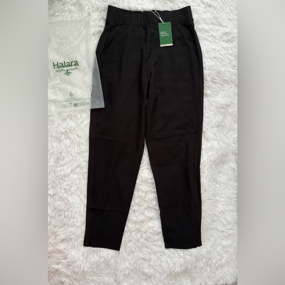 HALARA Classic Black Chinos